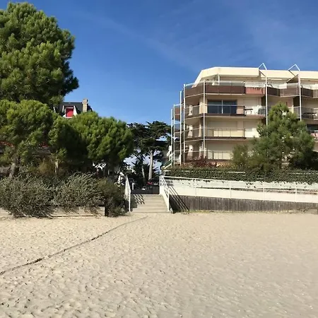5 Pers A 50 M De *