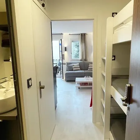 5 Pers A 50 M De Appartement *